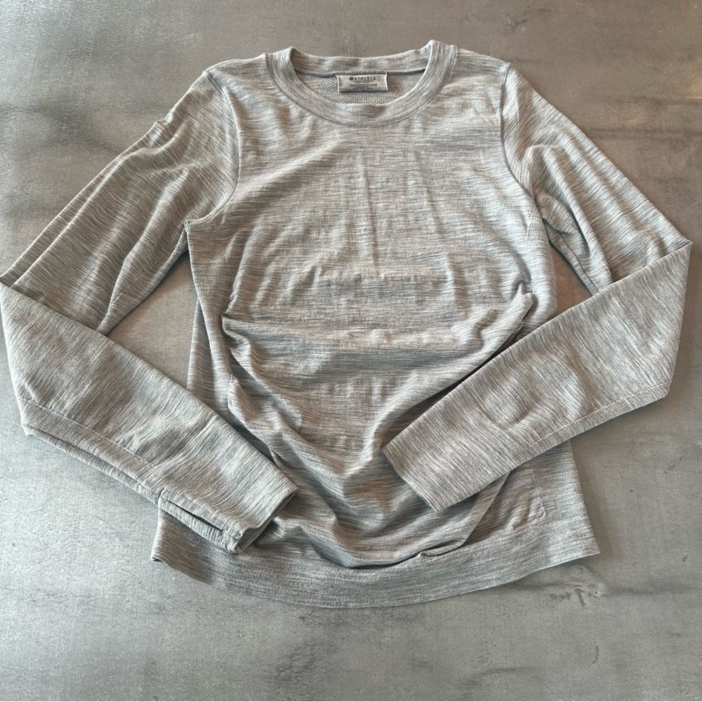 Athleta Long Sleeve Shirt